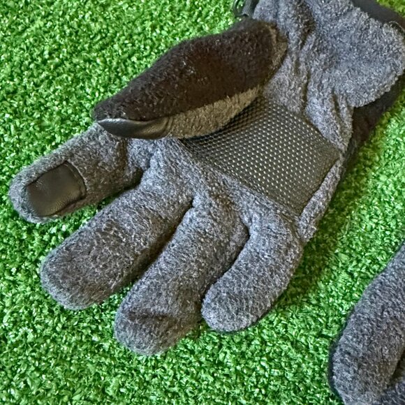 GAP Kids Touchscreen Compatible Fleece Black Outdoor Activities Gloves Size S - Picture 5 of 6